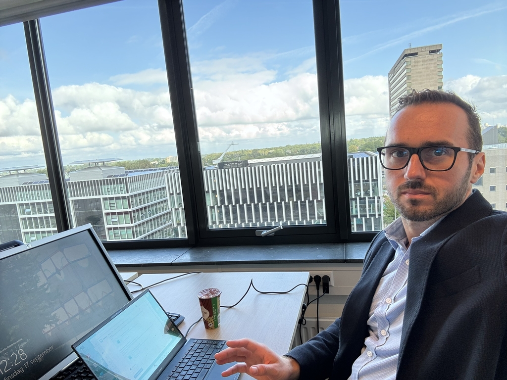 Michał Kobierecki podczas pobytu w Rotterdamie