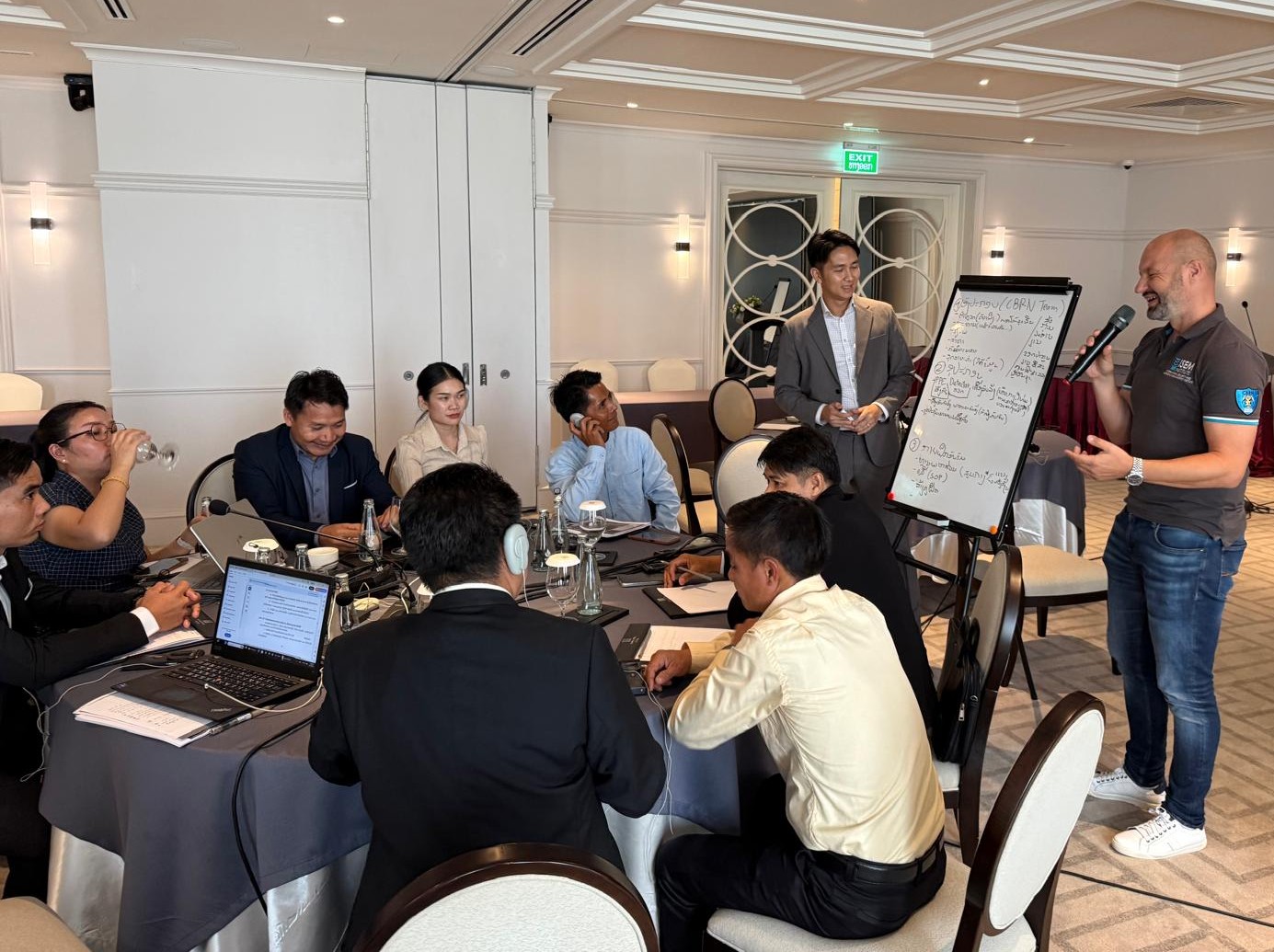 Zdjęcia ze spotkania w Laosie