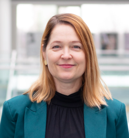 prof. Agata Walczak-Niewiadomska