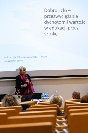 Sztuka w kreowaniu lepszego świata Sztuka w kreowaniu lepszego świata