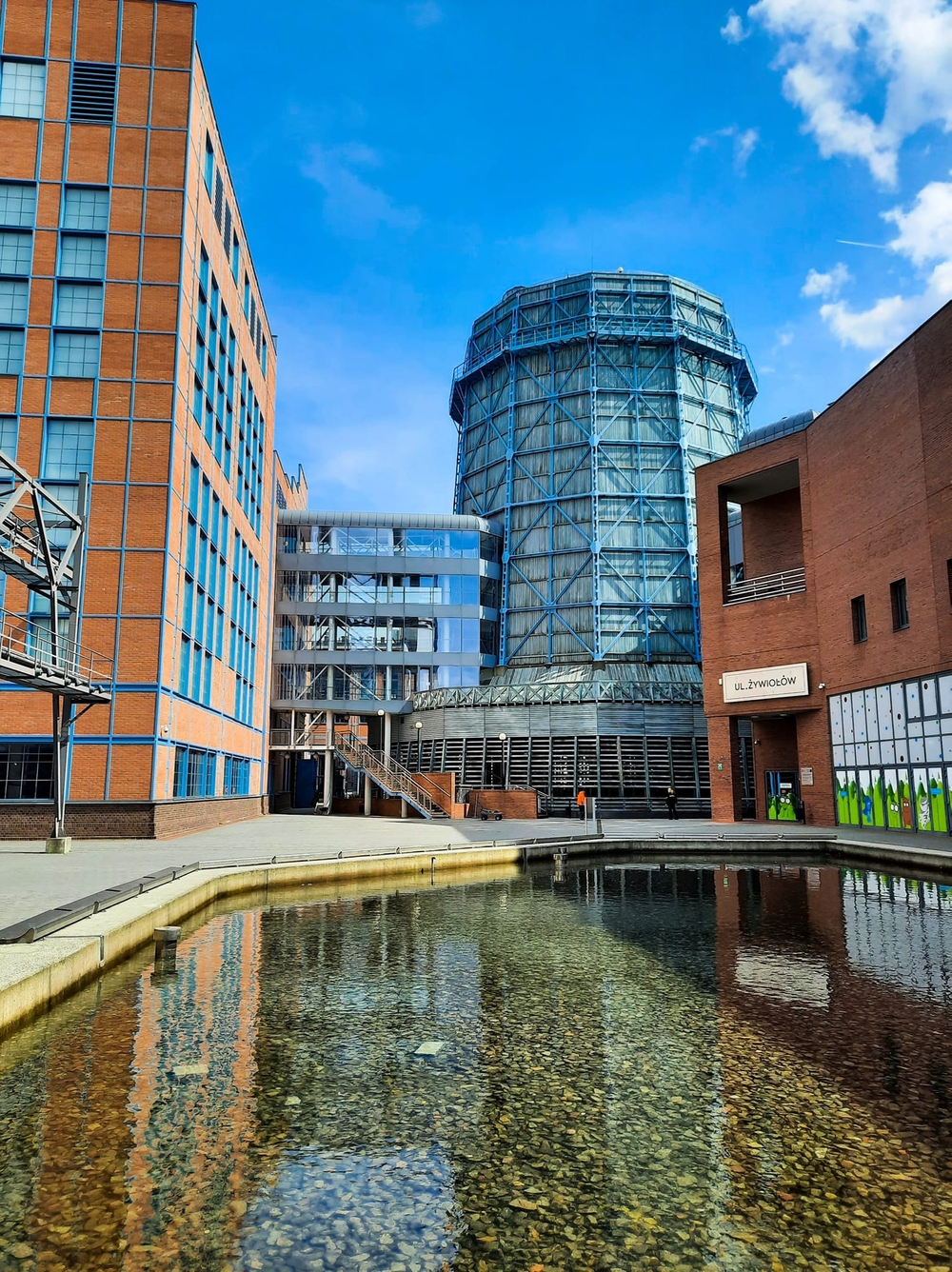 EC1