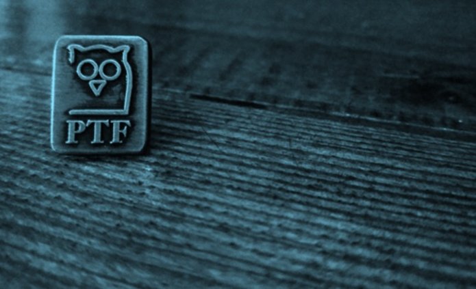 emblemat sowy, litery PTF