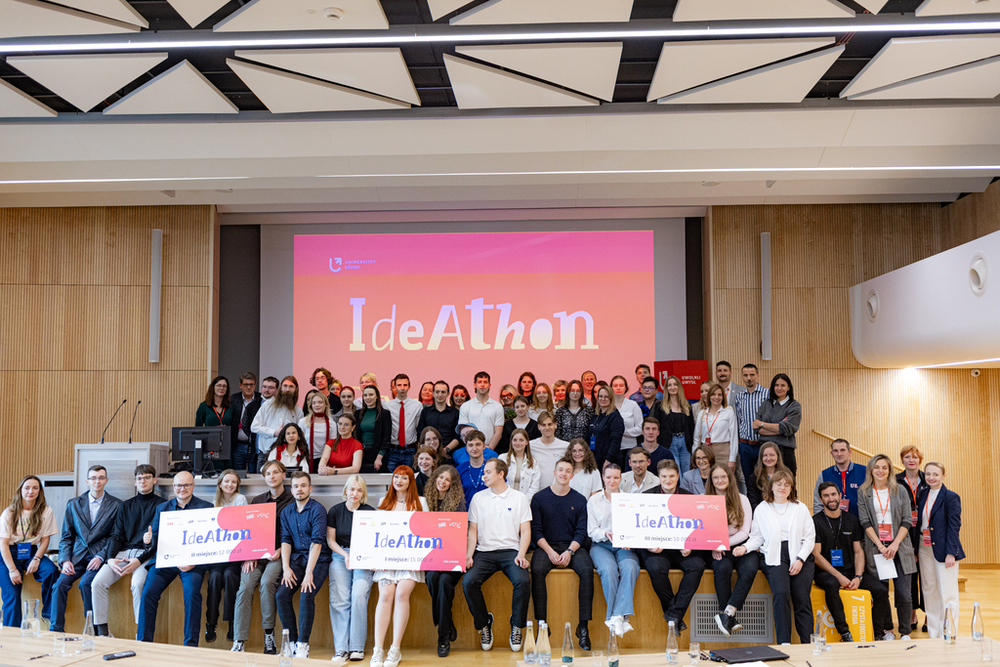 uczestnicy III edycji Ideathonu